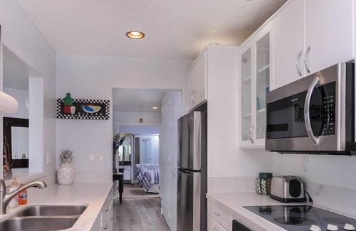 Pacific Beach Condo | Stunning Oceanfront 2 BR with Panoramic Ocean and Beach Views!