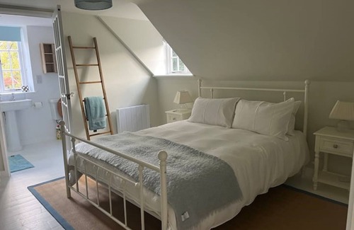 Bradford-on-Avon House | Stunning period annexenn