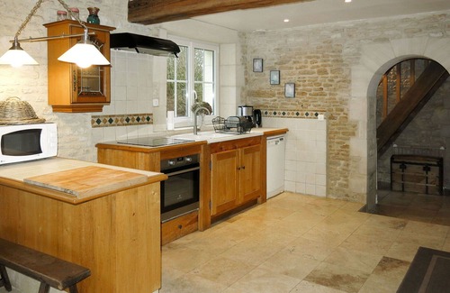 Cambes-en-Plaine House | Stunning private villa for 6 people with WIFI, TV, terrace and pets allowed