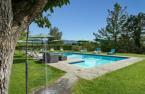 Borgo San Lorenzo Villa | Stunning private villa for 10 guests with WIFI, private pool, A/C, TV, patio and pets allowed