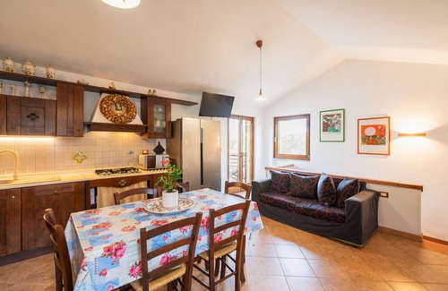 Strada in Chianti Villa | Stunning private villa with private pool, WIFI, hot tub, TV, pets allowed and panoramic view