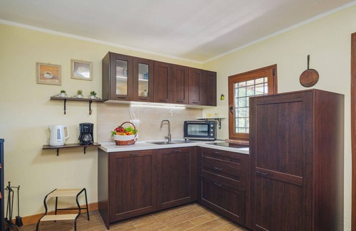 Stazzema House | Stunning private villa for 4 guests with WIFI, TV, terrace and pets allowed