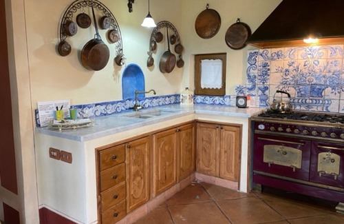Montepulciano Villa | Stunning private villa with WIFI, private pool, TV, patio, pets allowed and panoramic view