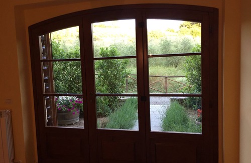 Villa A Sesta Villa | Stunning private villa with WIFI, A/C, pool, TV, patio and panoramic view, close to Siena