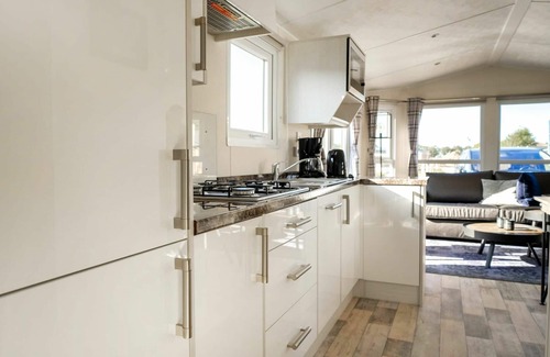 Kaatsheuvel House | Stunning private villa for 4 people with pool, WIFI, TV and terrace