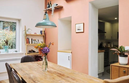 Digg House | Stunning private villa for 4 people with WIFI, TV, pets allowed and panoramic view