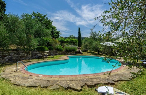Pontassieve House | Stunning private villa for 11 guests with private pool, WIFI, TV and balcony, close to Florence