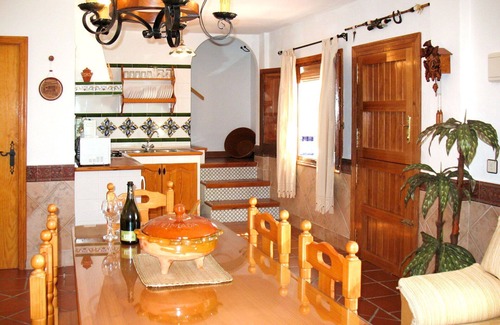 Almunecar Villa | Stunning private villa for 4 people with private pool, WIFI, A/C, TV, terrace and pets allowed