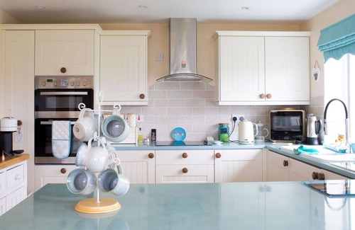 Bornesketaig House | Stunning private villa for 6 people with WIFI, TV, terrace and parking