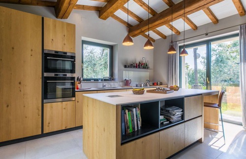 Montisi Villa | Stunning private villa for 6 people with private pool, WIFI, A/C, TV and patio