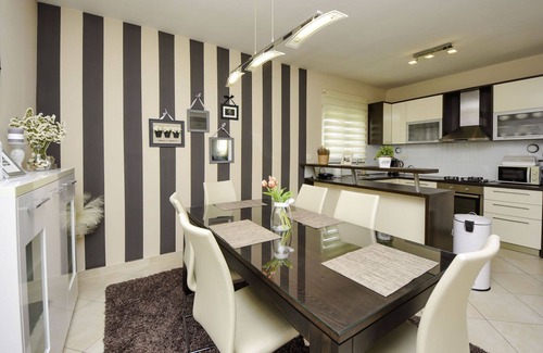 Smilcic House | Stunning private villa for 6 guests with A/C, private pool, WIFI, TV and terrace