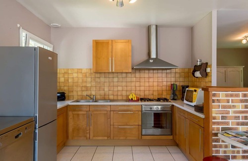 Plouescat House | Stunning private villa for 4 guests with WIFI, TV, terrace and parking