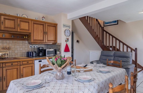Plouarzel House | Stunning private villa for 8 guests with WIFI, TV, terrace, pets allowed and parking