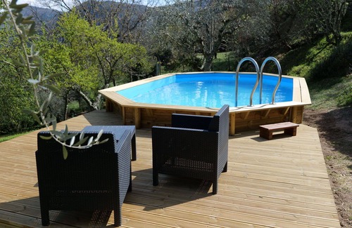 Monticiano Villa | Stunning private villa for 6 people with WIFI, private pool, TV, patio and pets allowed