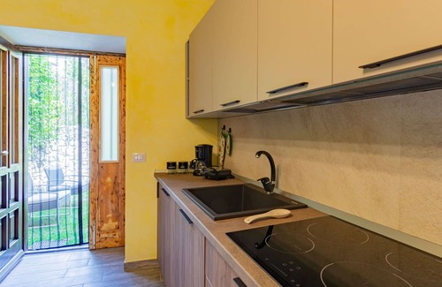 Sorico House | Stunning private villa for 4 guests with WIFI, hot tub, TV, patio and pets allowed