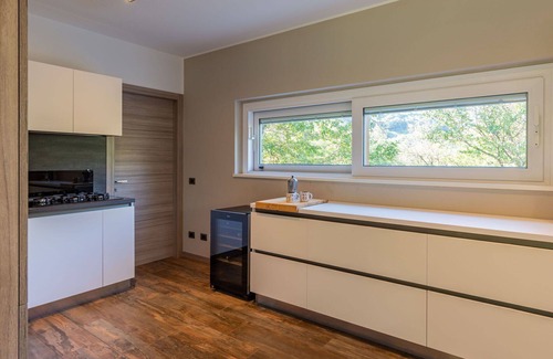 Sorico House | Stunning private villa for 8 guests with WIFI, TV, terrace and pets allowed