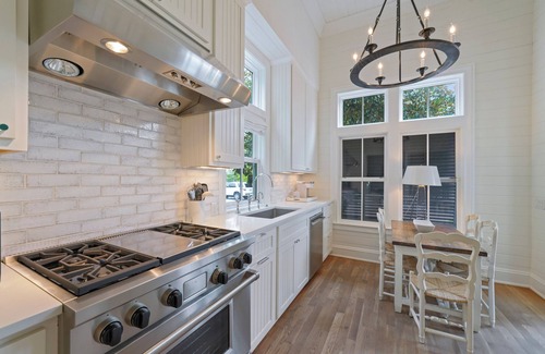 Cottage District House | Stunning Renovated Seaside, FL Home + 2 Adult Bikes, Sleeps 8 - Pet Friendly!