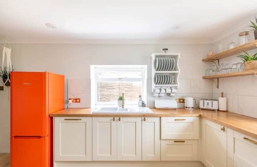 Frome House | Stunning Renovation edge of Frome + country views