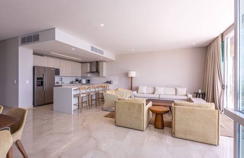 Porto Nao Apartment | Stunning Sea Views From 3BR Penthouse F3