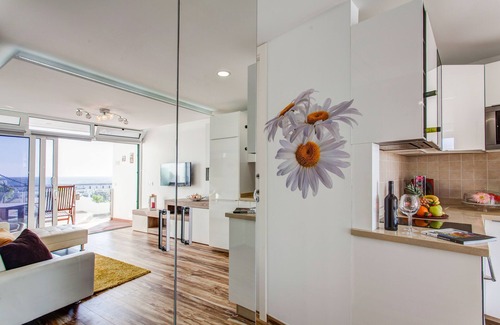 Puerto del Carmen Apartment | STUNNING SEAFRONT APARTMENT MARLIN - HARBOUR OLD TOWN AREA PUERTO DEL CARMEN