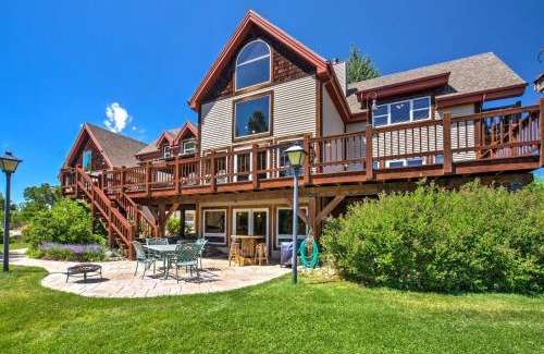 Edgar House | Stunning Silesia Home Furnished Deck and River View