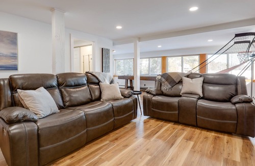 Sunapee Cottage | Stunning Sunapee Lake Getaway w/Hot Tub!