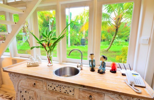 Melayang Villa | Stunning View In 1 BR Marvelous Villa Close To Ubud