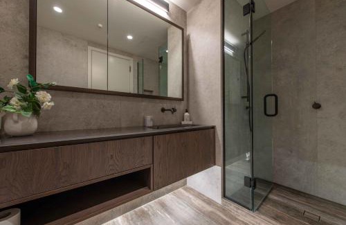 Remuera Apartment | Stunning Views - Modern luxury 3 BR Apt in Remuera