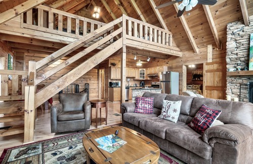 Gatlinburg - Pigeon Forge Cabin | Stunning Views, Pool, Hot Tub, Grill, Game Room, Near Park Entrance