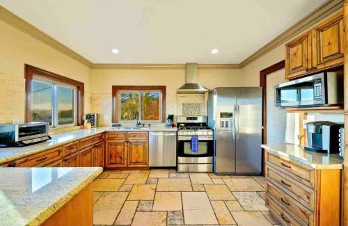 Mission Hills Villa | Stunning Views, Rooftop Vista, Pool & Spa