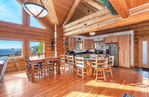 Powder Mountain Cabin | Stunning views, slopeside, welcoming cabin with hot tub and room for everyone
