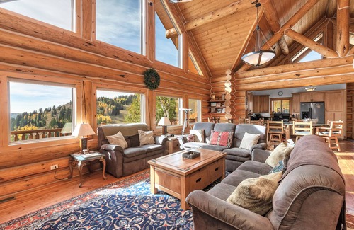 Powder Mountain Cabin | Stunning views, slopeside, welcoming cabin with hot tub and room for everyone