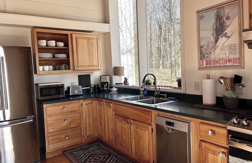 Waterbury Center House | Stunning views near Stowe /Private mountain home