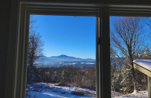 Waterbury Center House | Stunning views near Stowe /Private mountain home