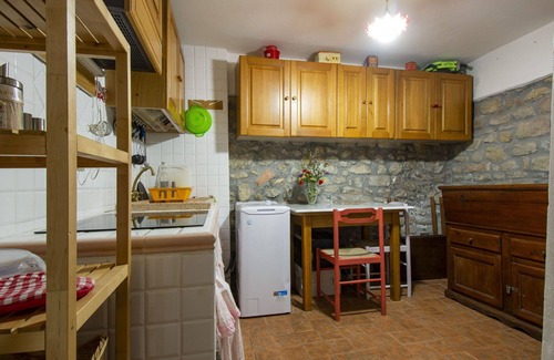Pistoia House | Stunning villa for 2 guests with WIFI and pets allowed