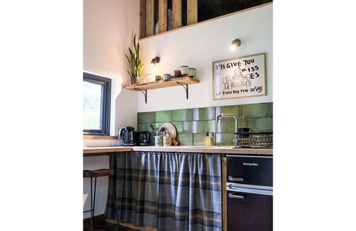 Bunloit House | Stunning villa for 3 guests with WIFI, patio and panoramic view