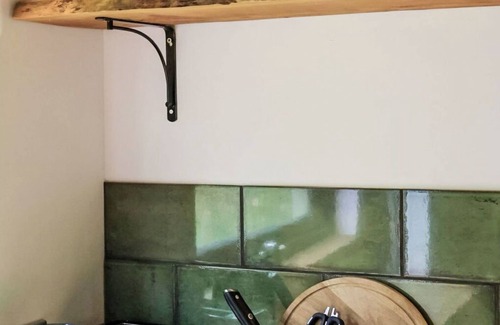 Bunloit House | Stunning villa for 3 guests with WIFI, patio and panoramic view