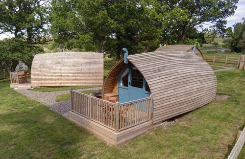 Langley-on-Tyne House | Stunning villa for 4 guests with WIFI and terrace