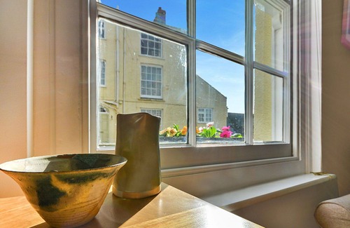 Kingsand House | Stunning villa for 4 people with WIFI and terrace