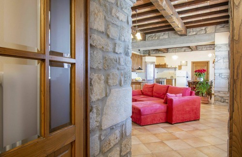 Caprignana Villa | Stunning villa for 8 guests with private pool, WIFI, TV and patio