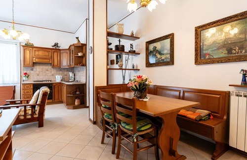 Rossi House | Stunning villa for 4 guests with TV and terrace