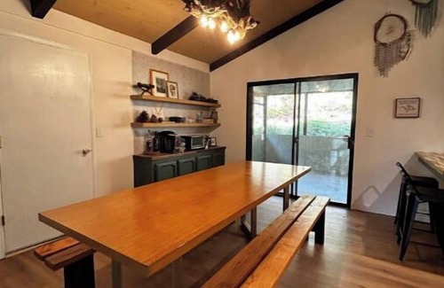 Oakhurst House | Stunning Yosemite and bass lake house!