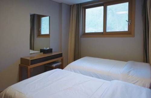 Mungyeong Hotel | STX Resort