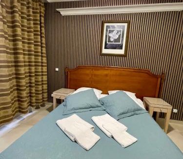 Quartier des Grandes-Carrieres Hotel | STYLE HOTEL