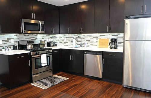 Los Angeles Apartment | STYLE IN THE CITY♠Downtown LA- Free Parking!