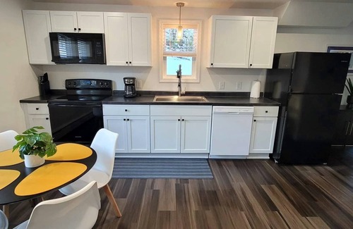 Ishpeming Apartment | Style-Ish 2 bed lower with all season sun room