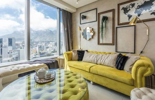 Bo'Kaap Apartment | Stylish 1 Bed in De Waterkant Loadshedding Free