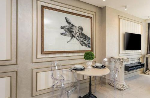 Bo'Kaap Apartment | Stylish 1 Bed in De Waterkant Loadshedding Free