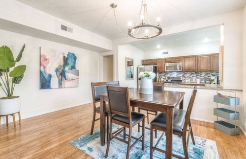 Downtown Tulsa Apartment | Stylish 1BR | Near BOK, OSU Med, Gathering Place