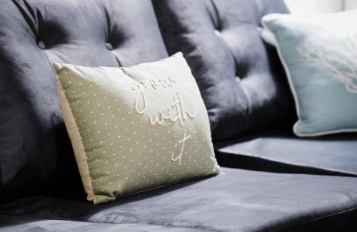 Birkenhead Apartment | Stylish 2 bedroom flat - 15 minutes to Liverpool City Centre